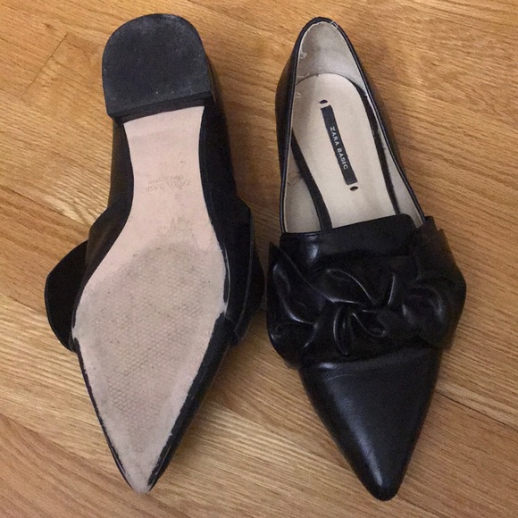 Zara Basic Flat - Picture 2 of 3
